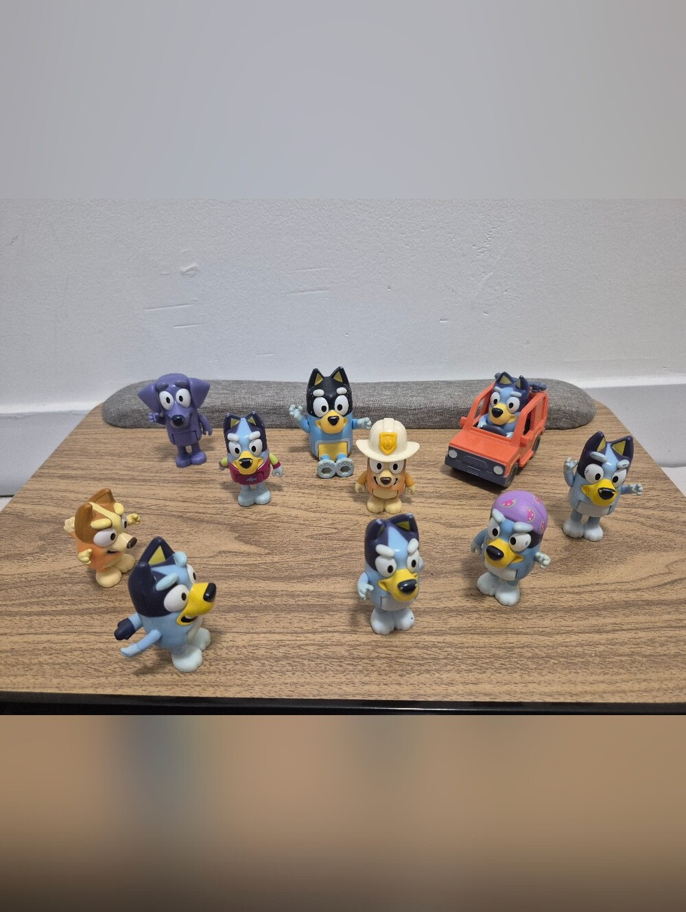 *5 for $25* Bluey Figures